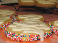 MELT IN YOUR MOUTH SHORTBREAD COOKIES