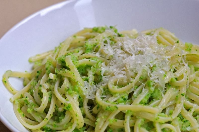 Delta Kitchen Pasta with BrokkoliPesto