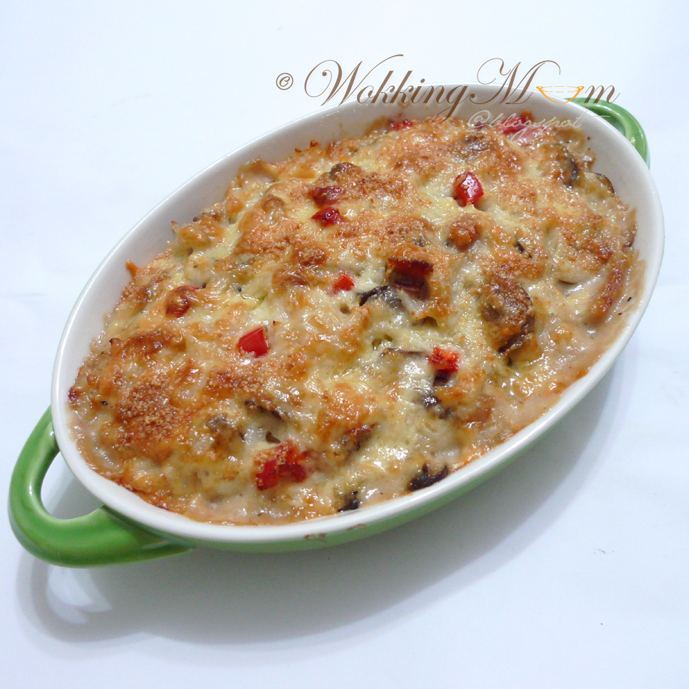 Let's get Wokking! Cheesy Mushroom Baked Rice 芝士蘑菇烤饭 Singapore Food