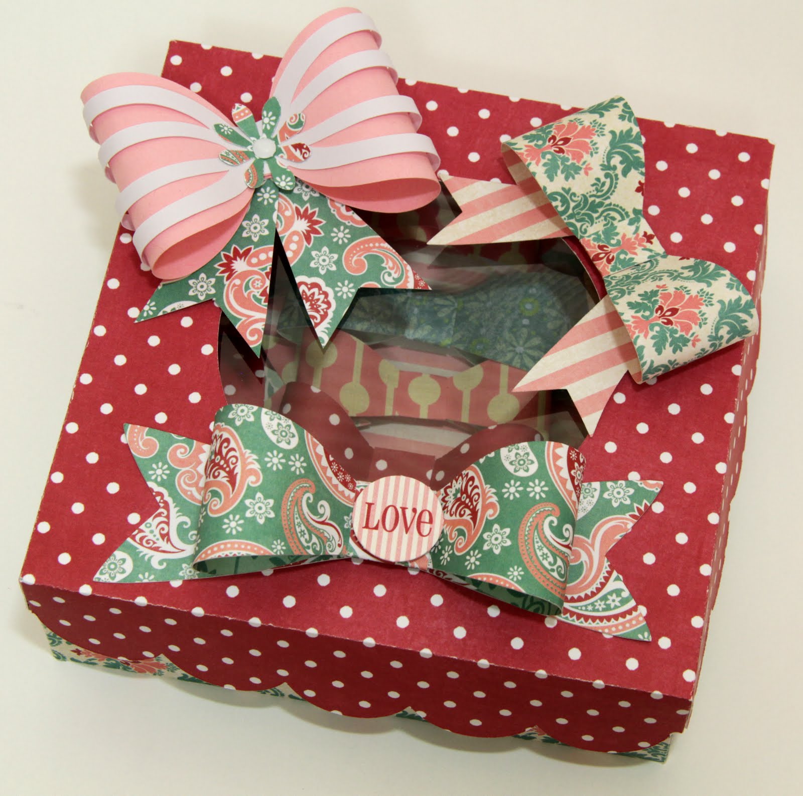 The Paper Boutique Quick and Easy Paper Bows Using Your Cameo, Cricut