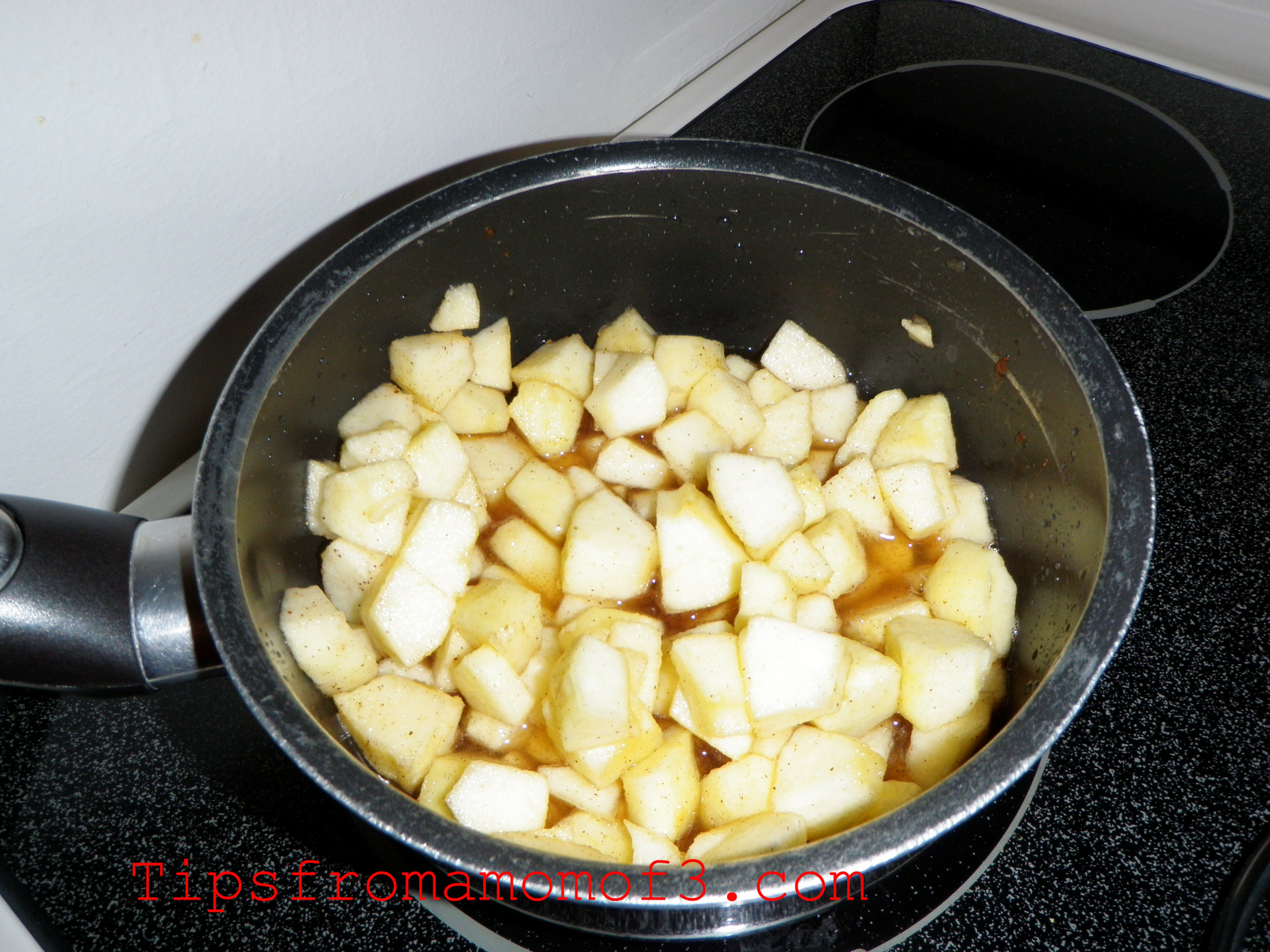 Tips From A Mom of 3 Cooking With Kids Homemade Applesauce Recipe!