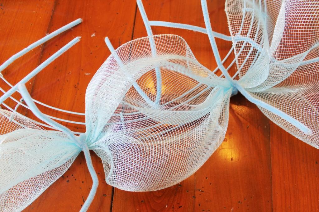 Making A MultiColor Deco Mesh Wreath Miss Kopy Kat
