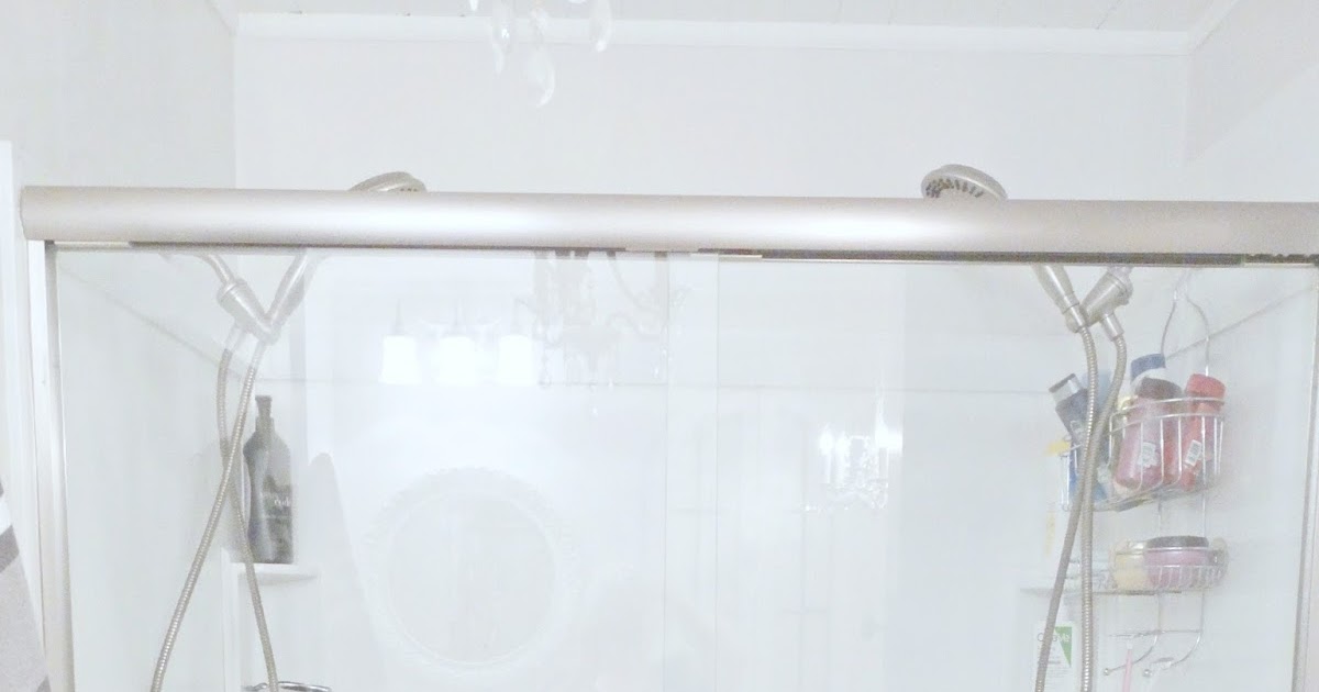 Junk Chic Cottage Simple Bathroom Cover Up