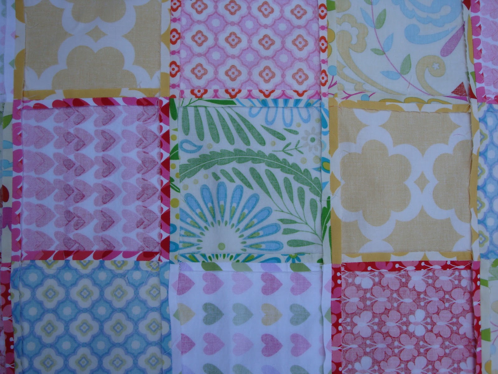 TEXTILE TROLLEY How to make a patchwork baby blanket (no quilting