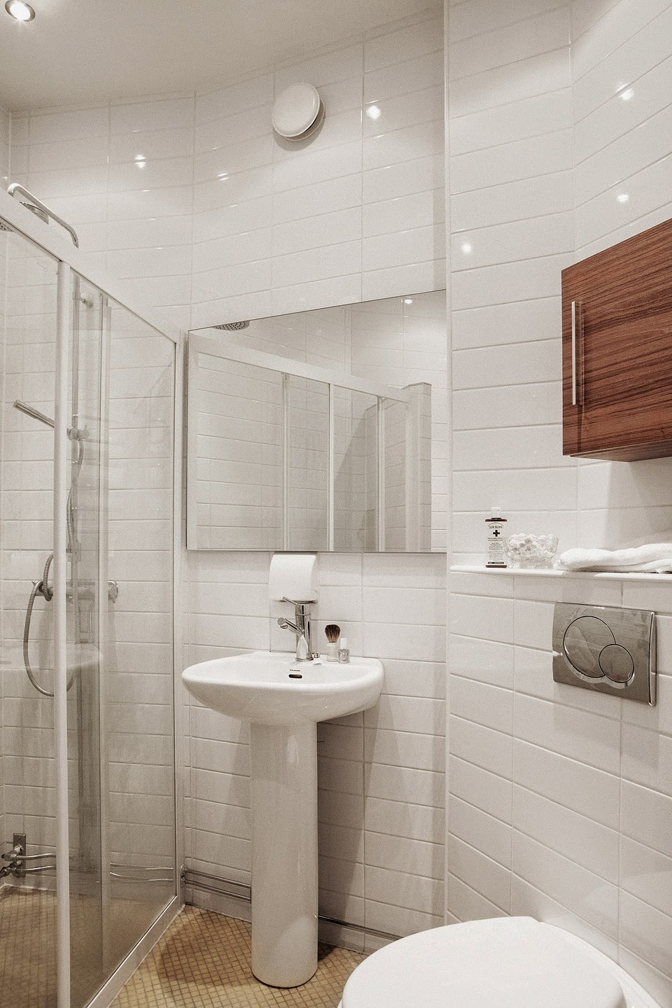 Ideas para pequeños baños en blanco. - c@sas de película