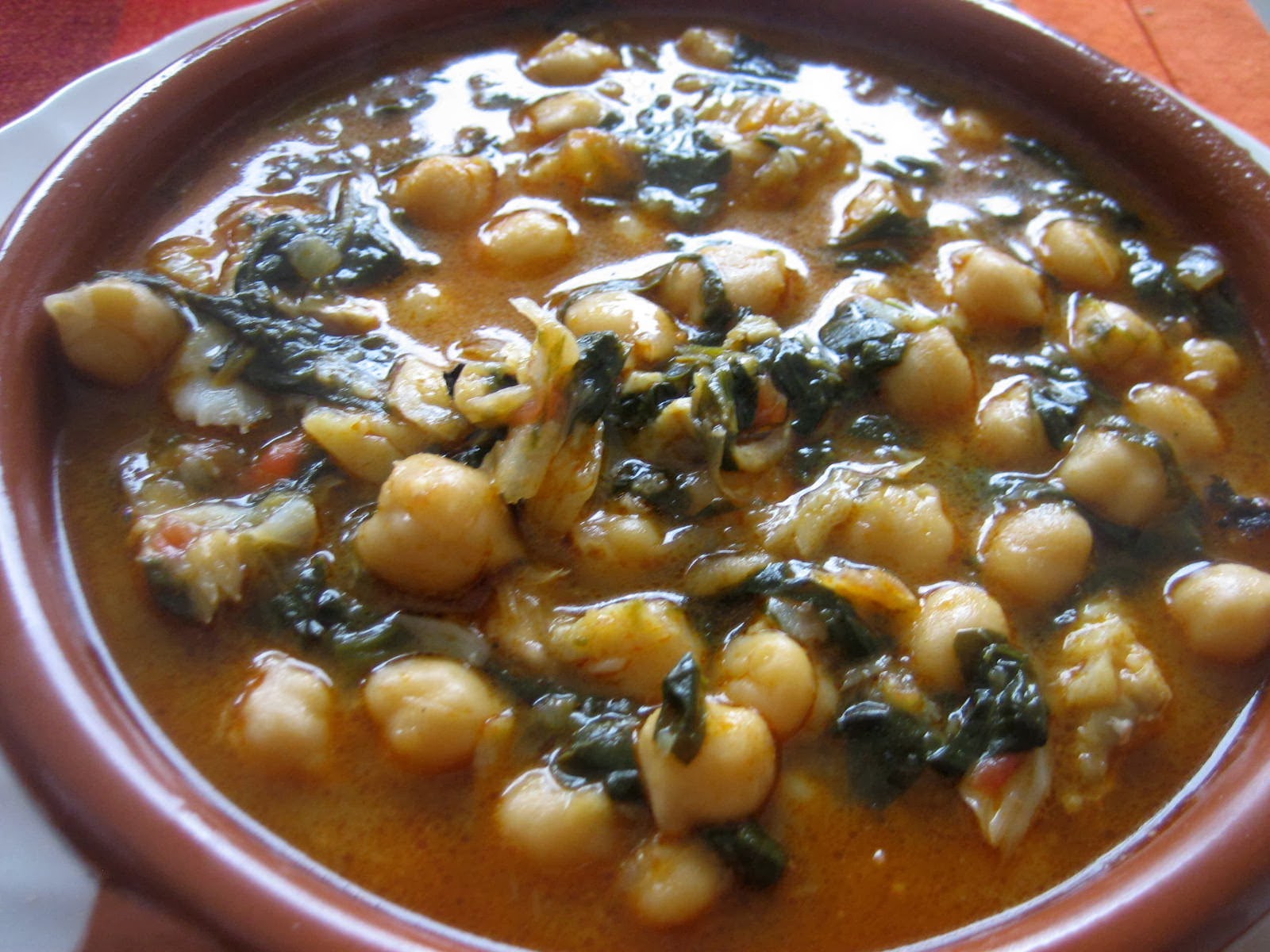 Secretos de Familia GARBANZOS CON BACALAO EN OLLA GM