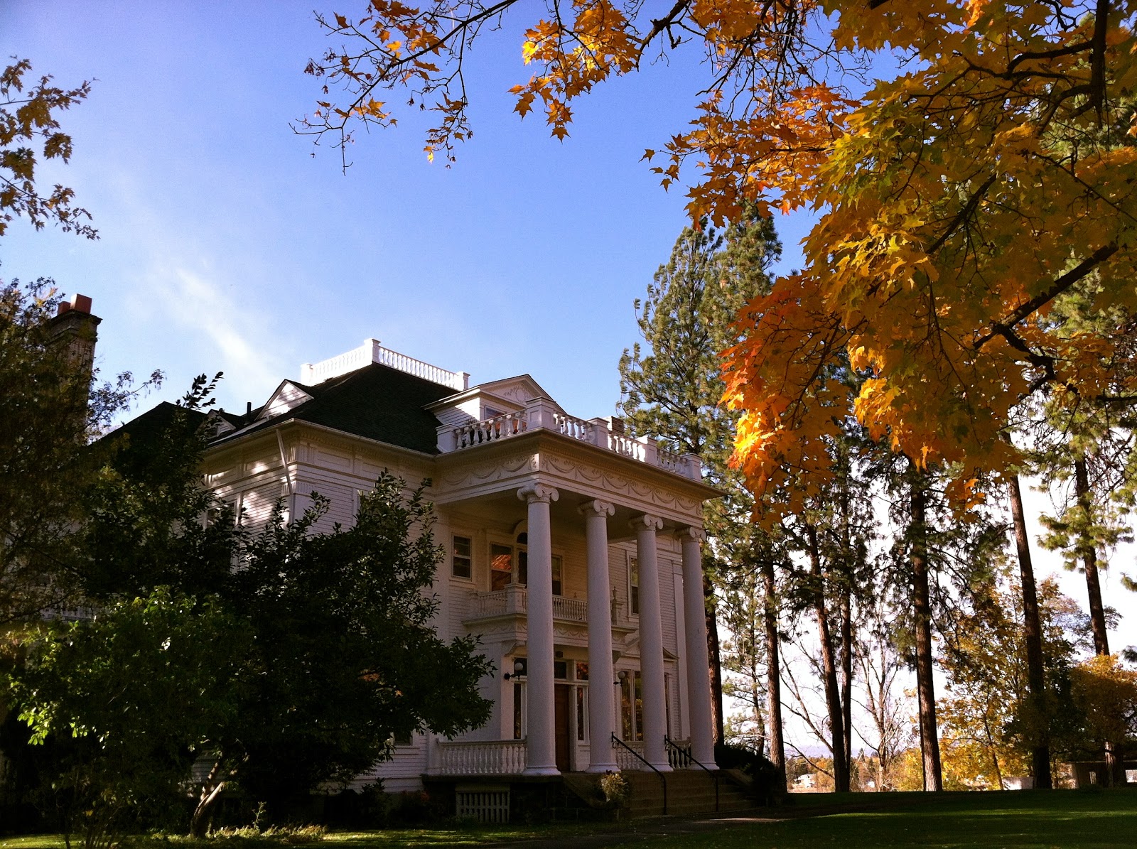 on my honor... Home & Away Browne's Addition