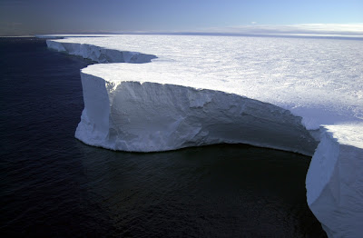 Iceberg B-15