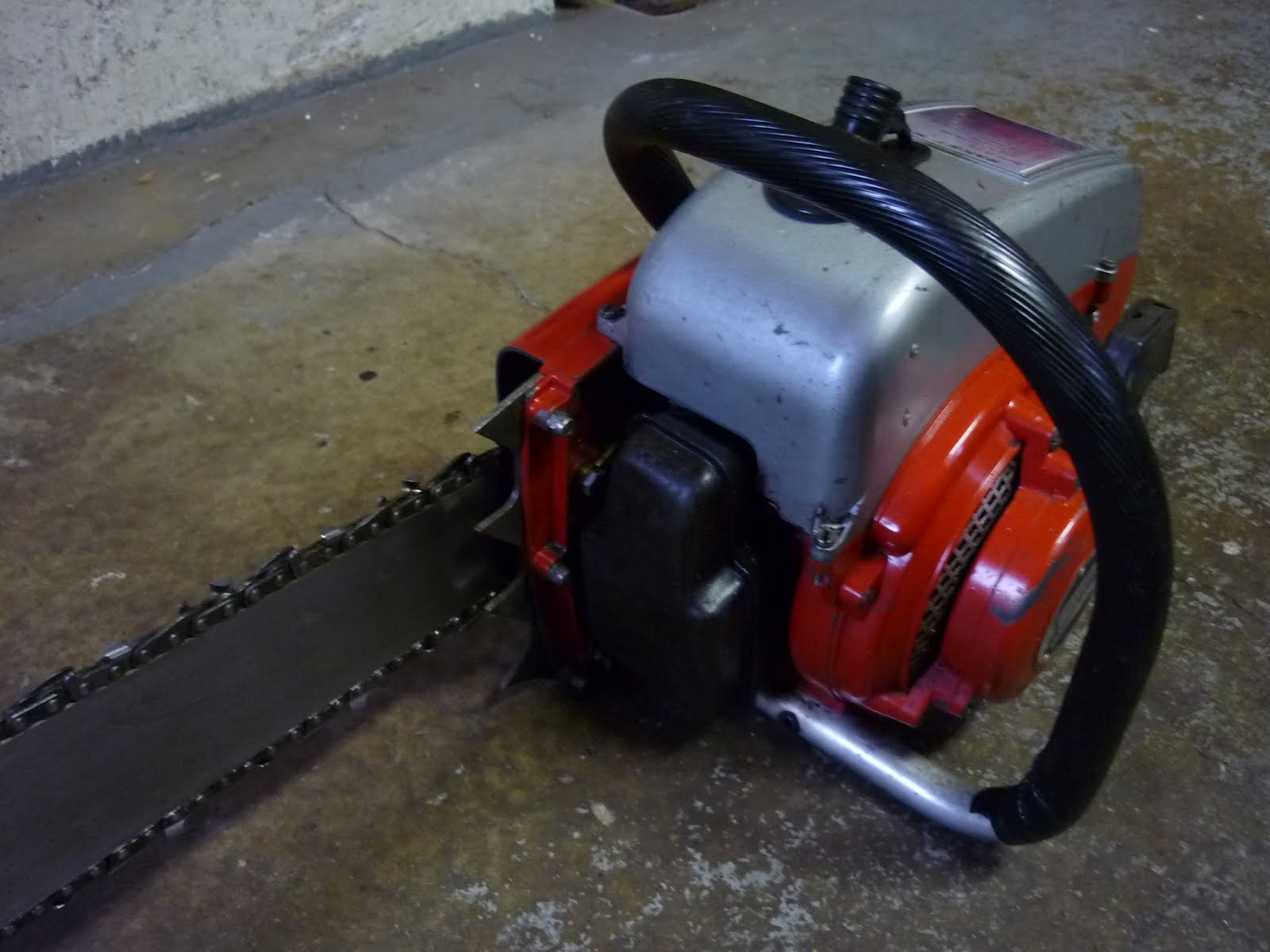 VINTAGE CHAINSAW COLLECTION JONSERED XG.