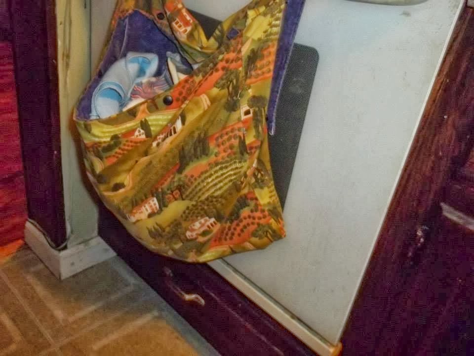 DIY Washable Doggie Pee Pee Pad/ Doggie Door Mat [Tutorial] One