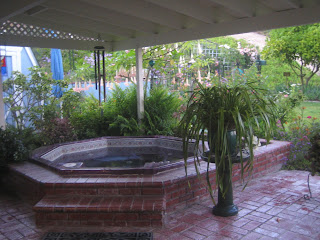 A Very Good Life: A View to Garden Romance