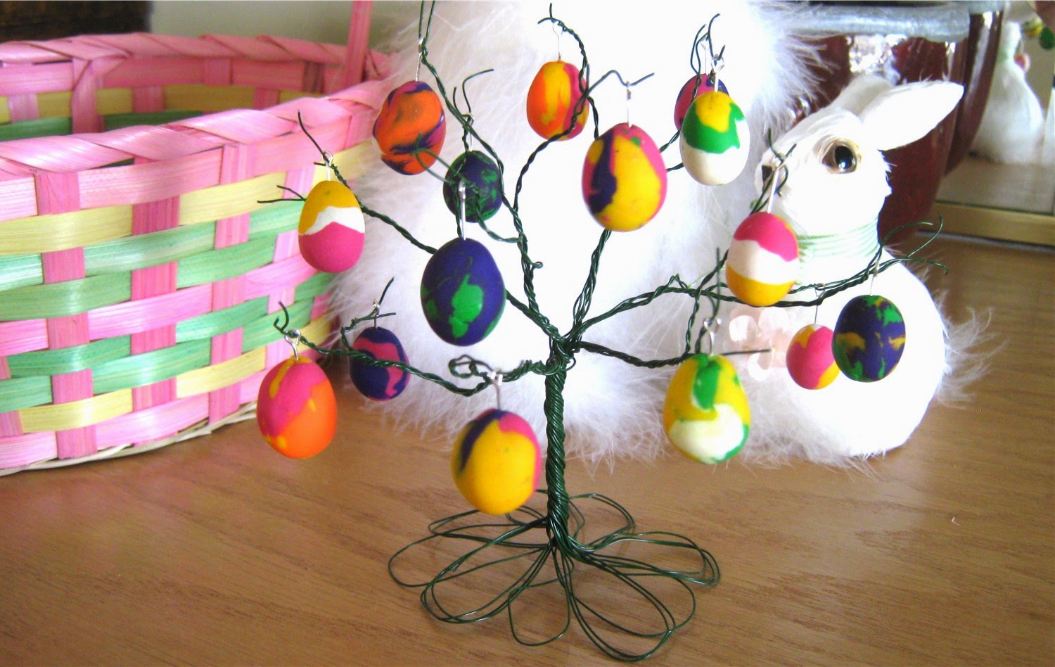 5 daughters Easter Egg Time!!!