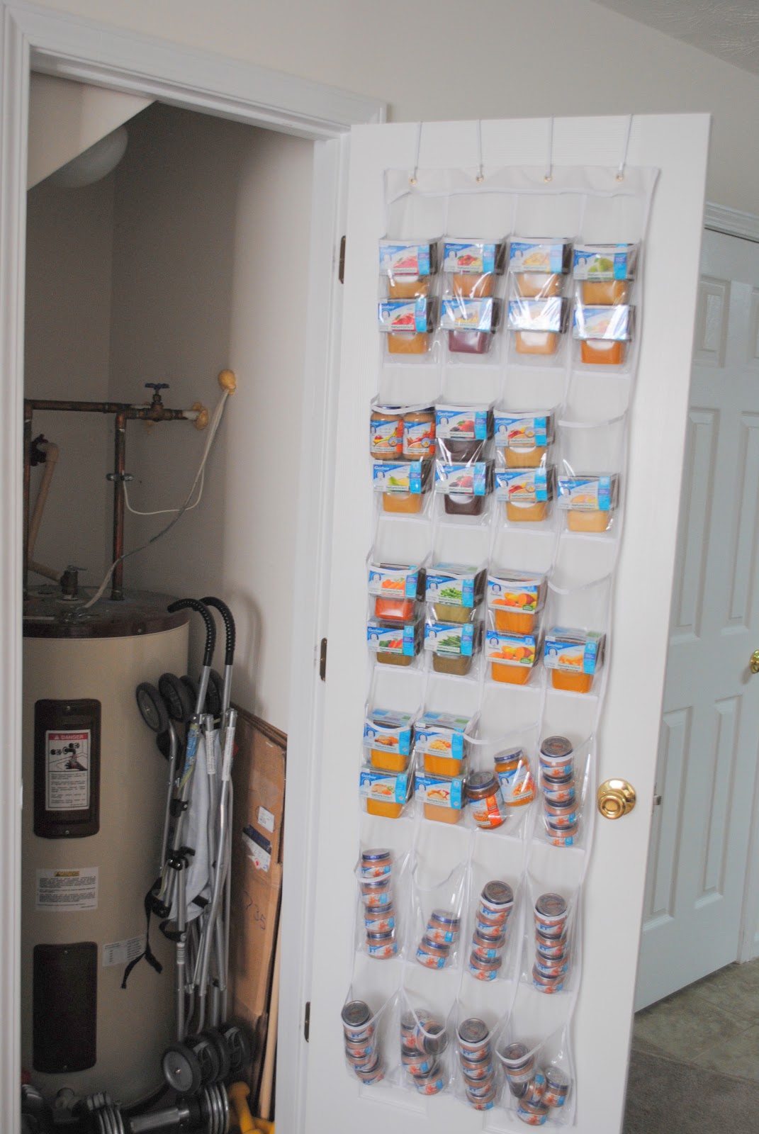 Style Savvy Sara {baby food storage and organization}