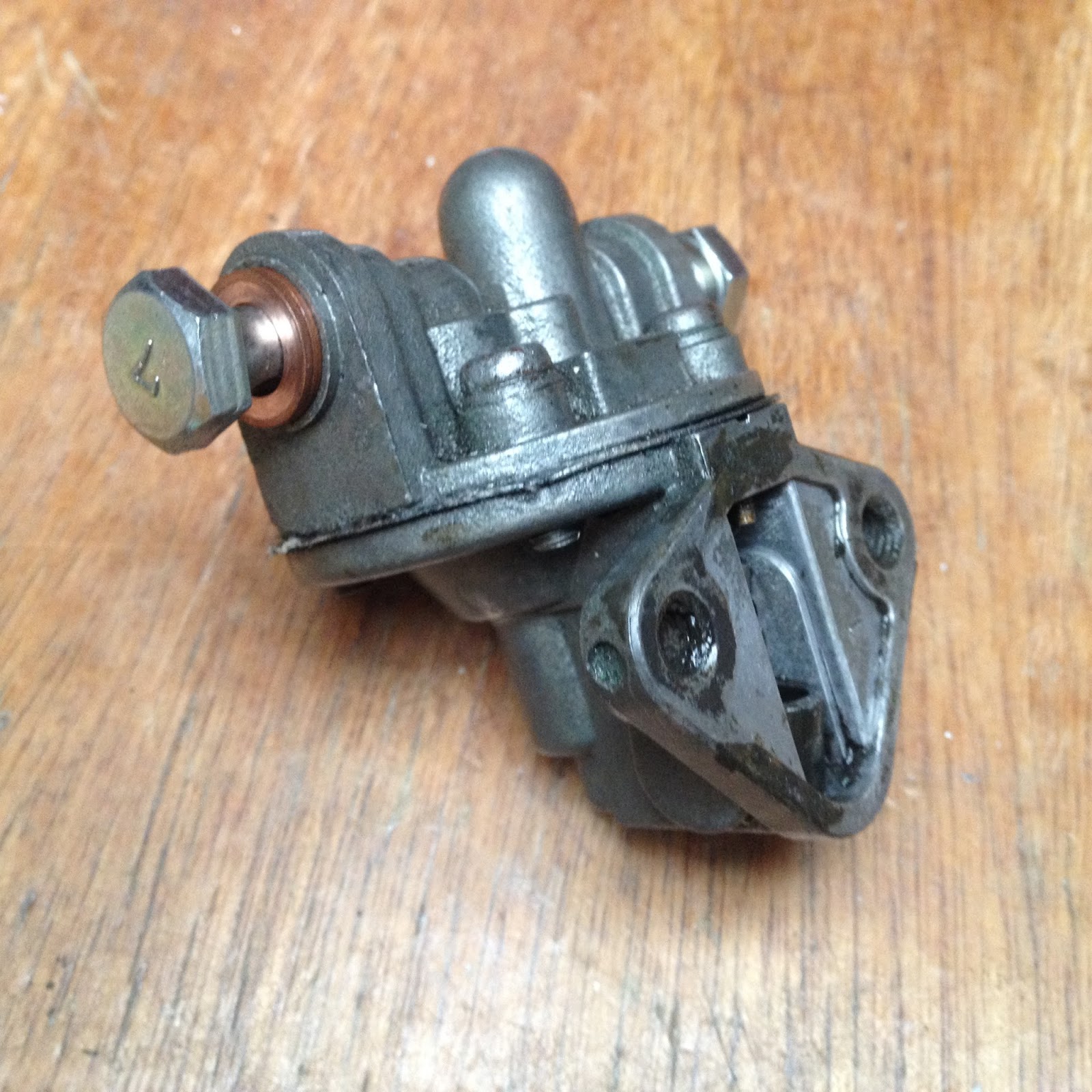 S/V Johanna Rose Replacing a broken fuel pump