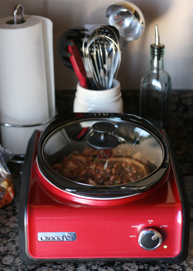 Easy Chili Recipe and CrockPot® Hook Up™ System My Sister's Suitcase