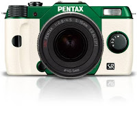 Pentax Q10 в 100 цветах