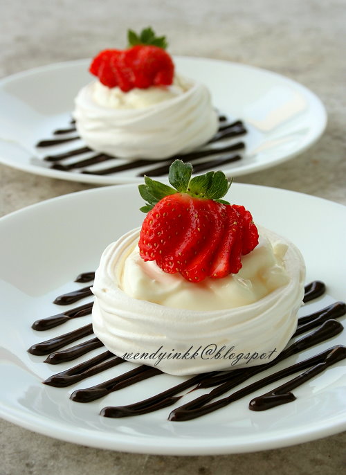 Table for 2.... or more Strawberry Meringue Baskets Strawberry 3