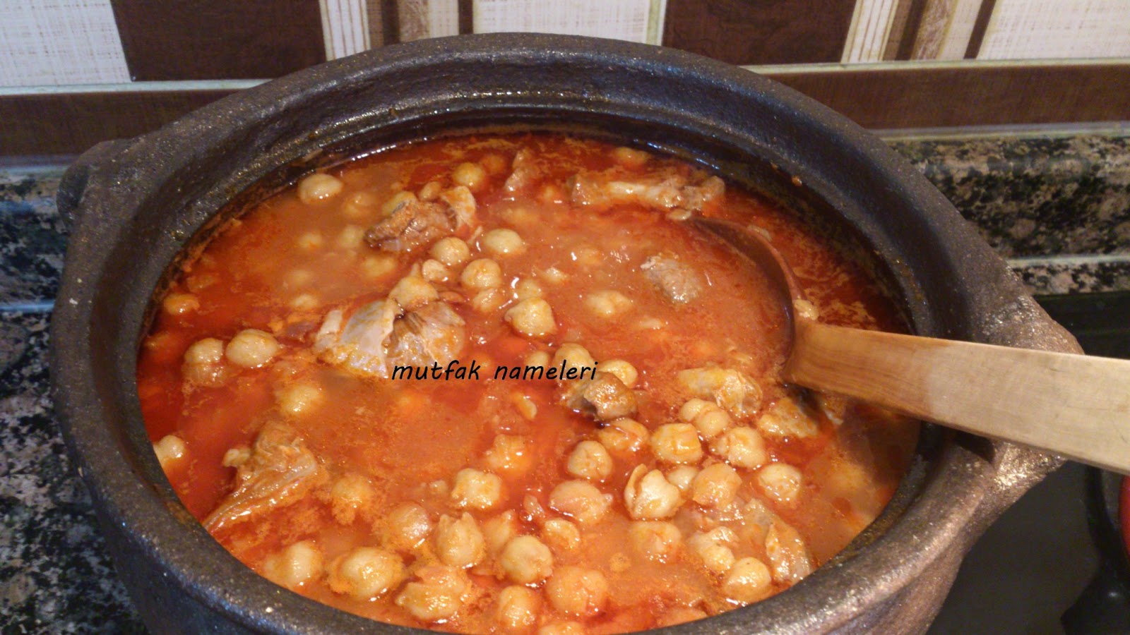 Resimli Denenmiş Yemek Tarifleri Ve Hamur İşleriMUTFAK NAMELERİ