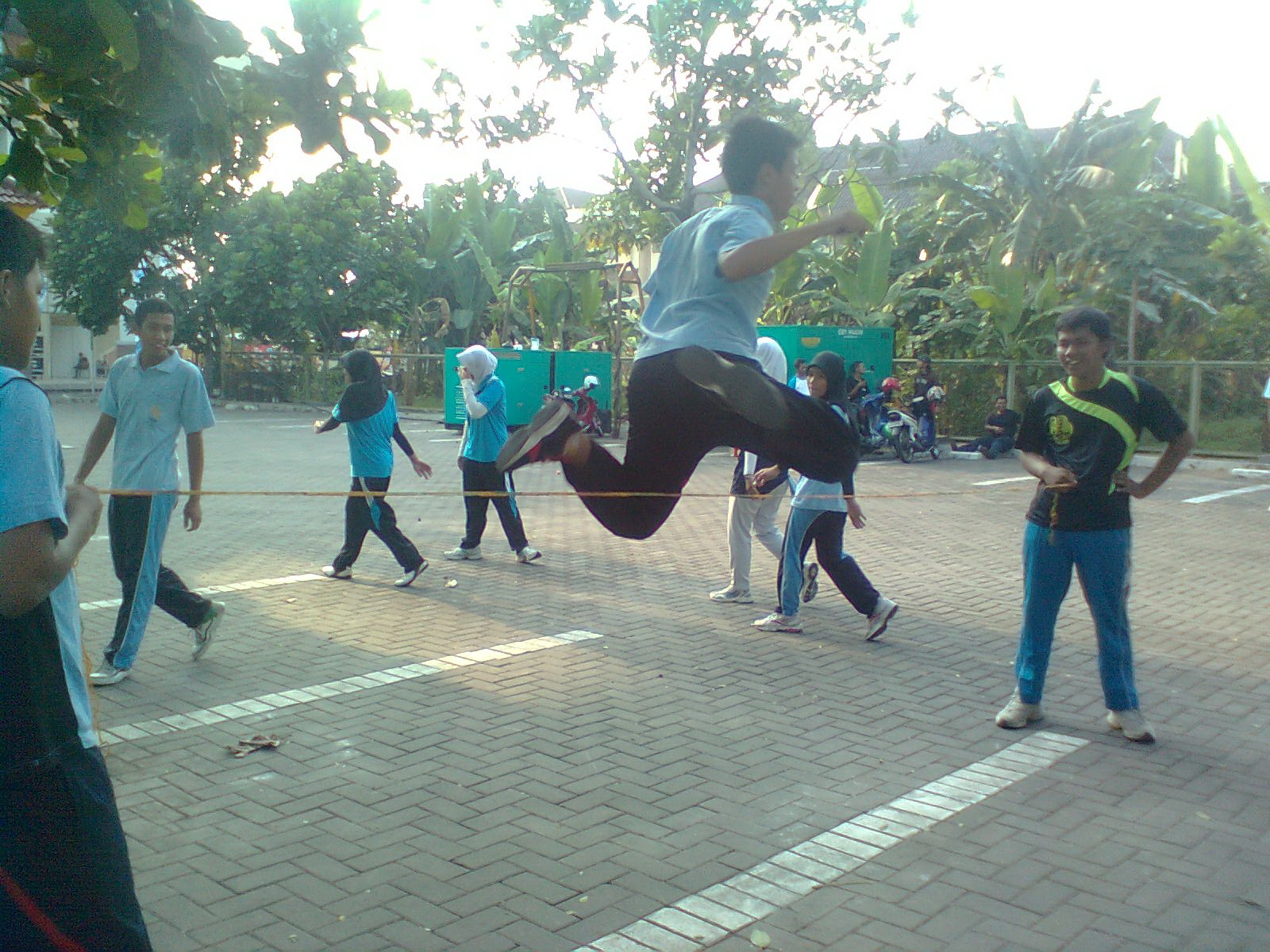 olahraga anak: PERMAINAN TRADISIONAL