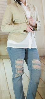 Outfit  How to style a Boyfriend Jeans: Chiffon Top