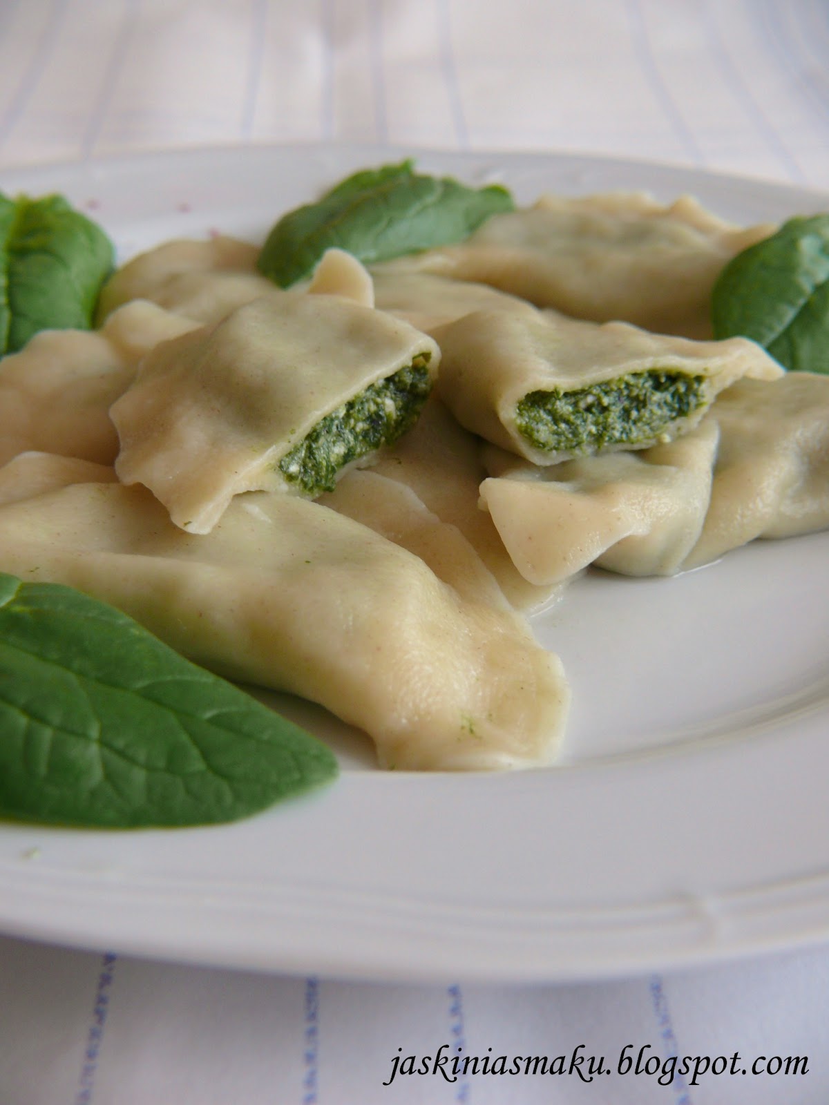 Jaskinia Smaku Pierogi ze szpinakiem