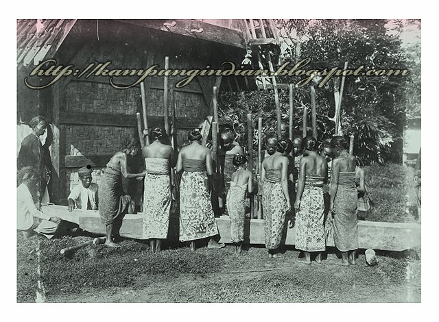 Kampung Indian Pembagian Carita Pantun Sunda