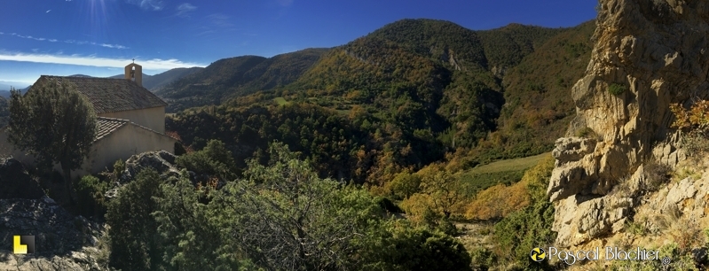 Panoramique à la chapelle Saint Jean d'Ollon photo pascal blachier