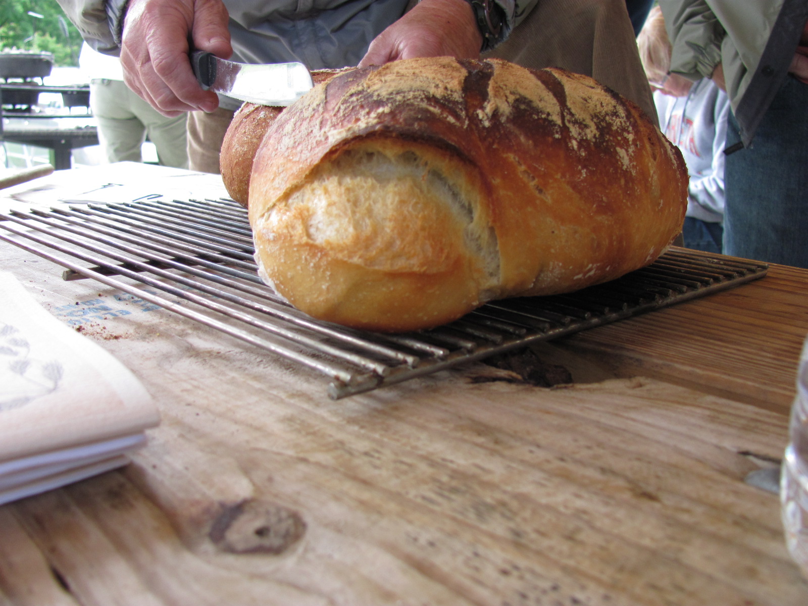 Modern Pioneer Dutch Oven Cooking... Bread Making