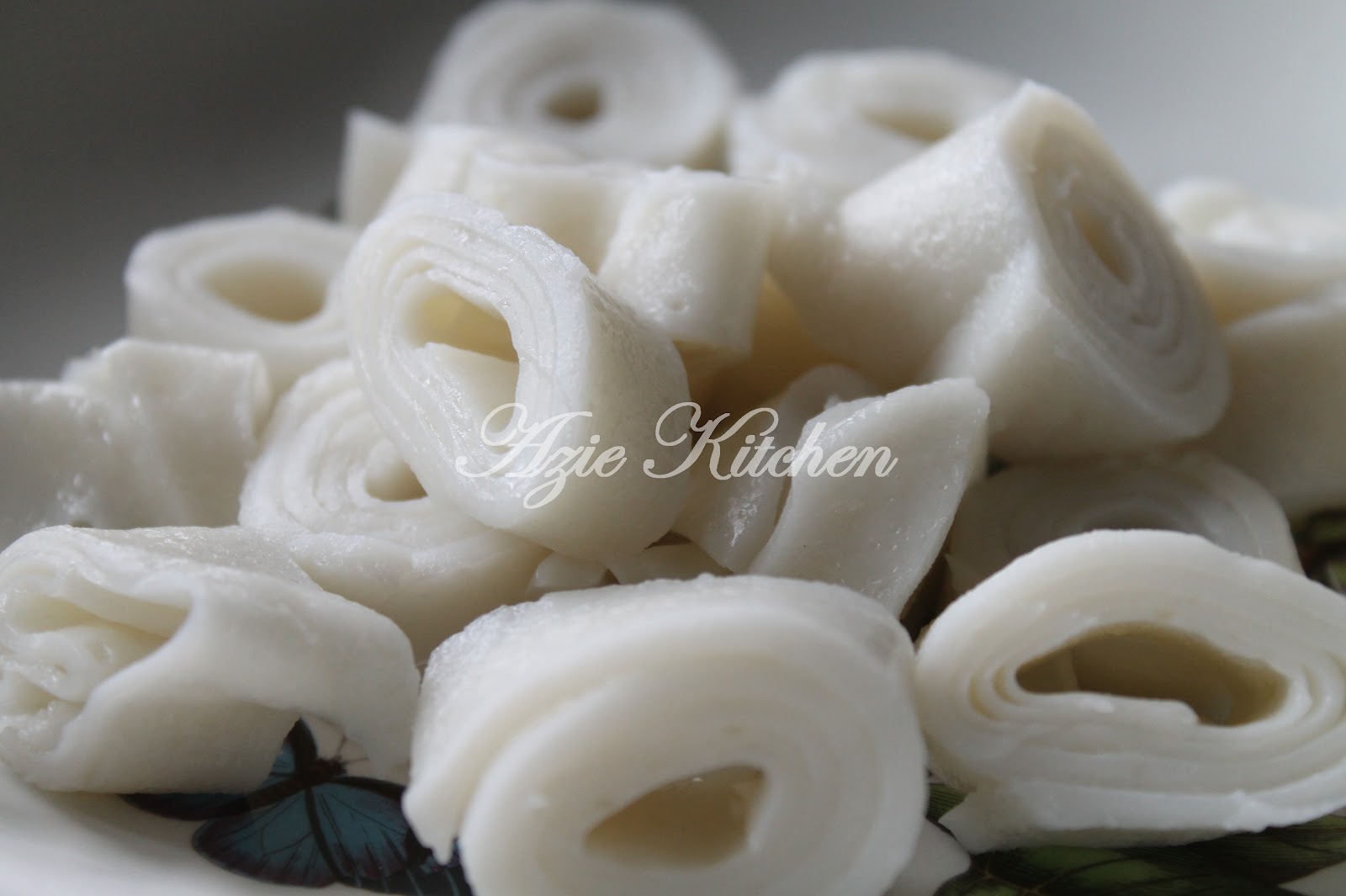 Laksam Dan Laksa Kelantan Azie Kitchen