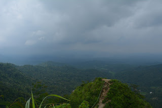 Puncak Gunung Kukusan