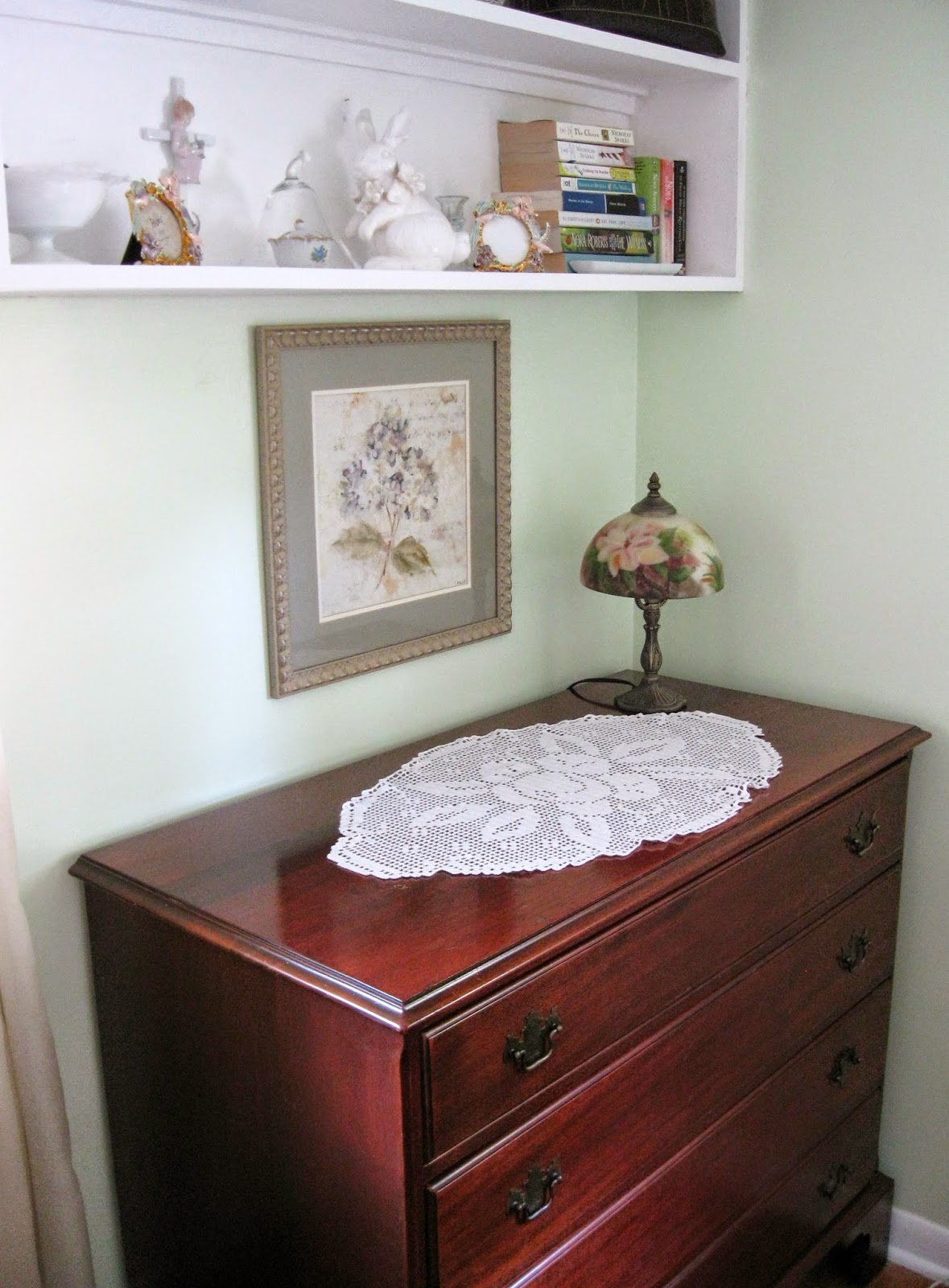 Creative Quest Filet Crochet Dresser Scarf