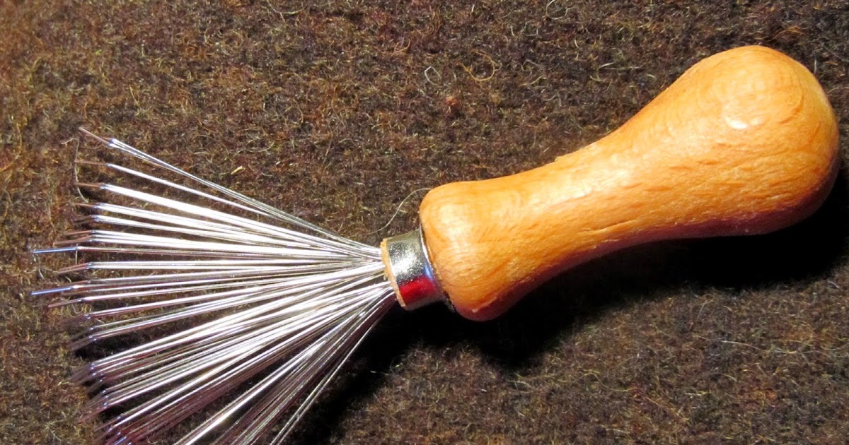 Tips For Cleaning Hair Brushes And Combs Venusian*Glow