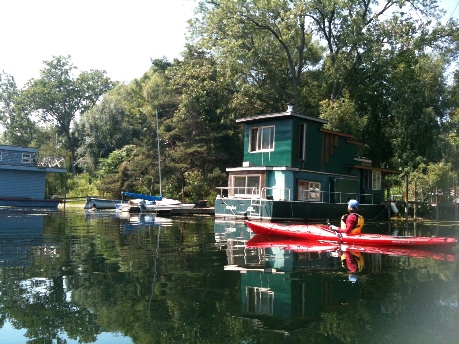 Toronto Fun Places In kayak around Toronto Islands (girlfriends outing)