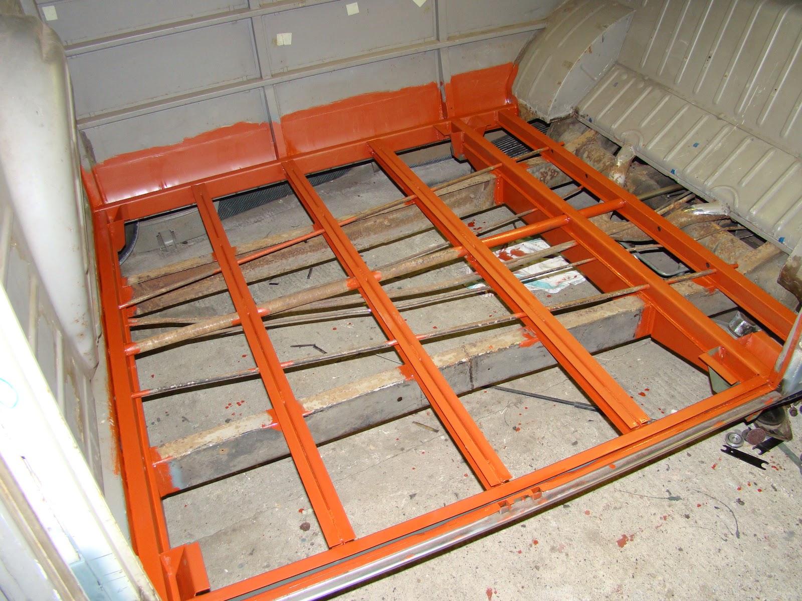 Pauls Splitscreen Van Project Fitting Cargo Floor