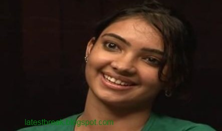 pooja banerjee hot
