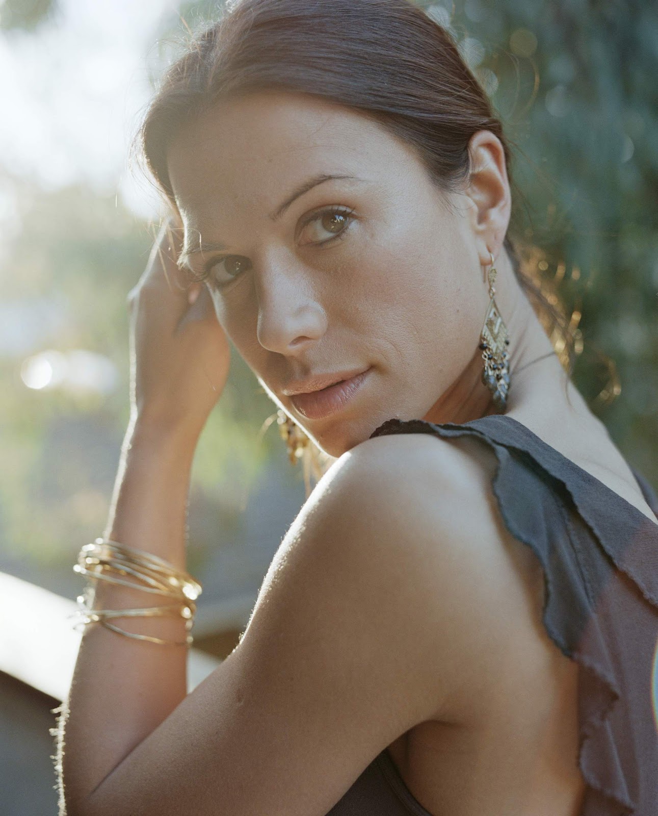Rhona Mitra summary | Film Actresses