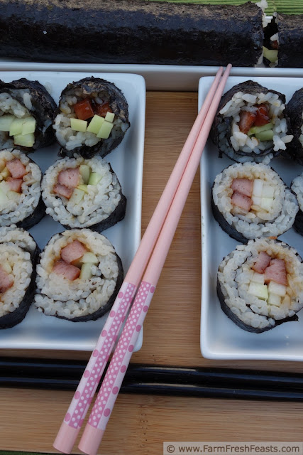 http://www.farmfreshfeasts.com/2013/07/pick-veggie-sushi-rolls.html