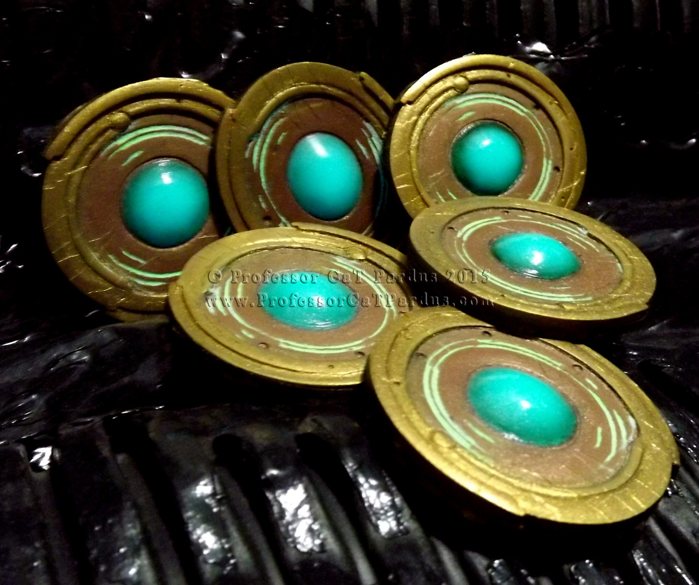 how to use strange coins in destiny how to use strange coins in destiny