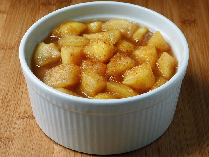 Cooking Weekends Stewed Cinnamon Apples