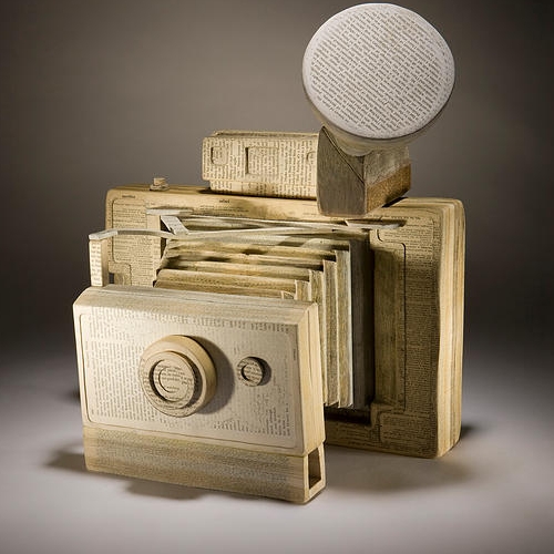 17-Polaroid-Land-Ching-Ching-Cheng-Vintage-Camera-Sculptures-Made-of-Books-and-Maps-www-designstack-co