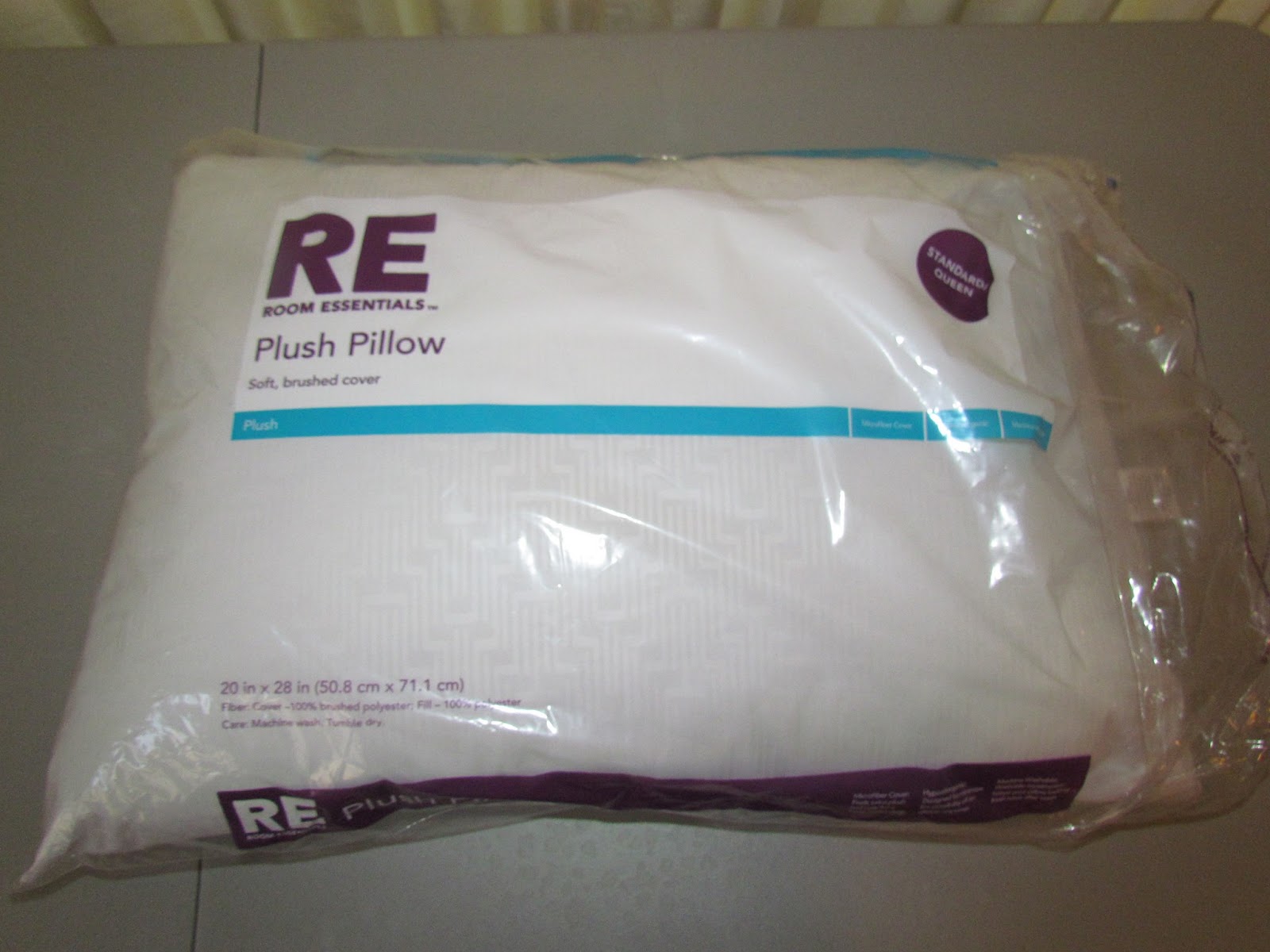 Seeking June Cleaver Quilt in ONE weekend! Part 4 Travelsized pillow