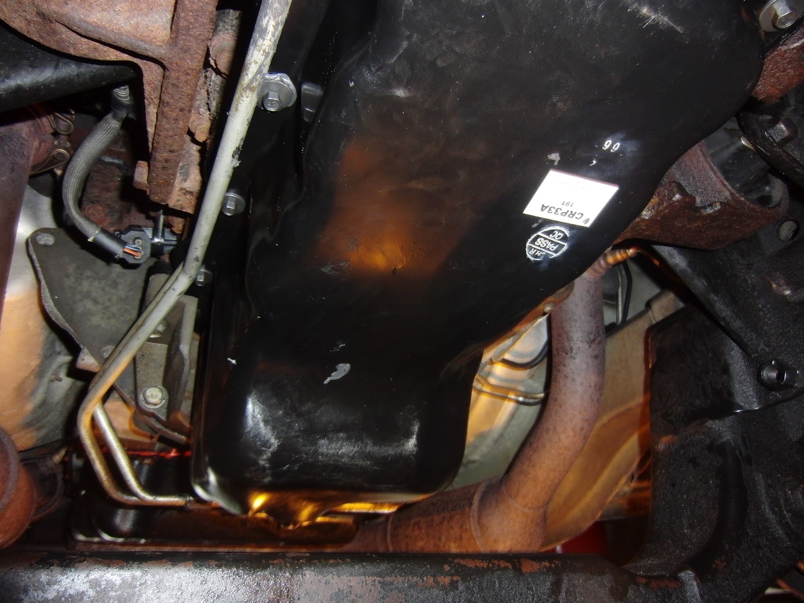 Doom'd Net Removing an Oil Pan from a KJ Jeep Liberty WITHOUT Removing, or 'Lifting' the Engine!