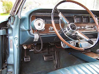 1966-Pontiac-Grande-Parisienne-steering-wheels.jpg
