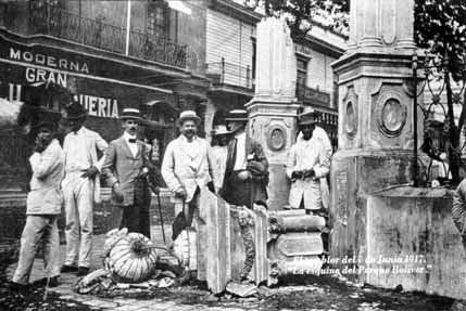 Estragos en el Parque Barrios en 1917, hoy conocido como Plaza Bolivar