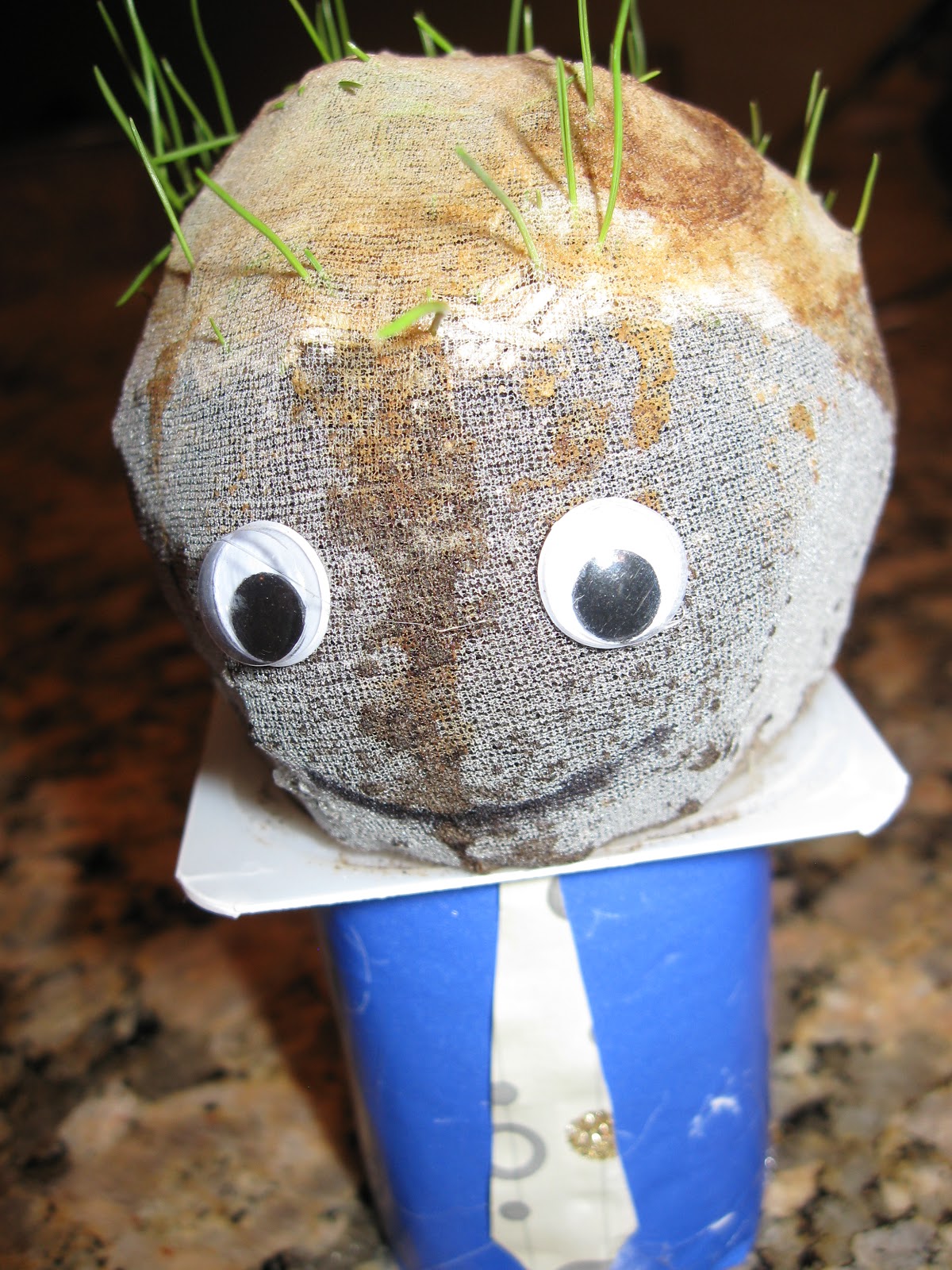 Craft Klatch ® Grass Head Guy Craft Recycling Craft