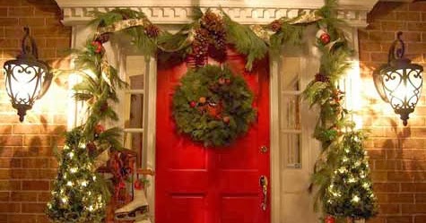 Amy's Daily Dose: Tons of Outdoor Christmas Decorating Ideas
