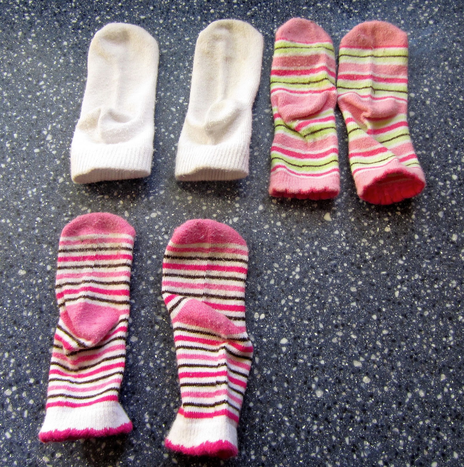 How to Make Grippy Socks Brown Thumb Mama