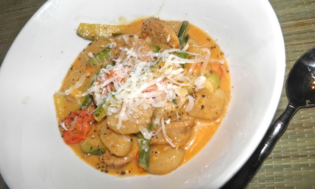 Docaitta Lifestyle Quick Recipe Spicy Sausage & Gnocchi in Basil