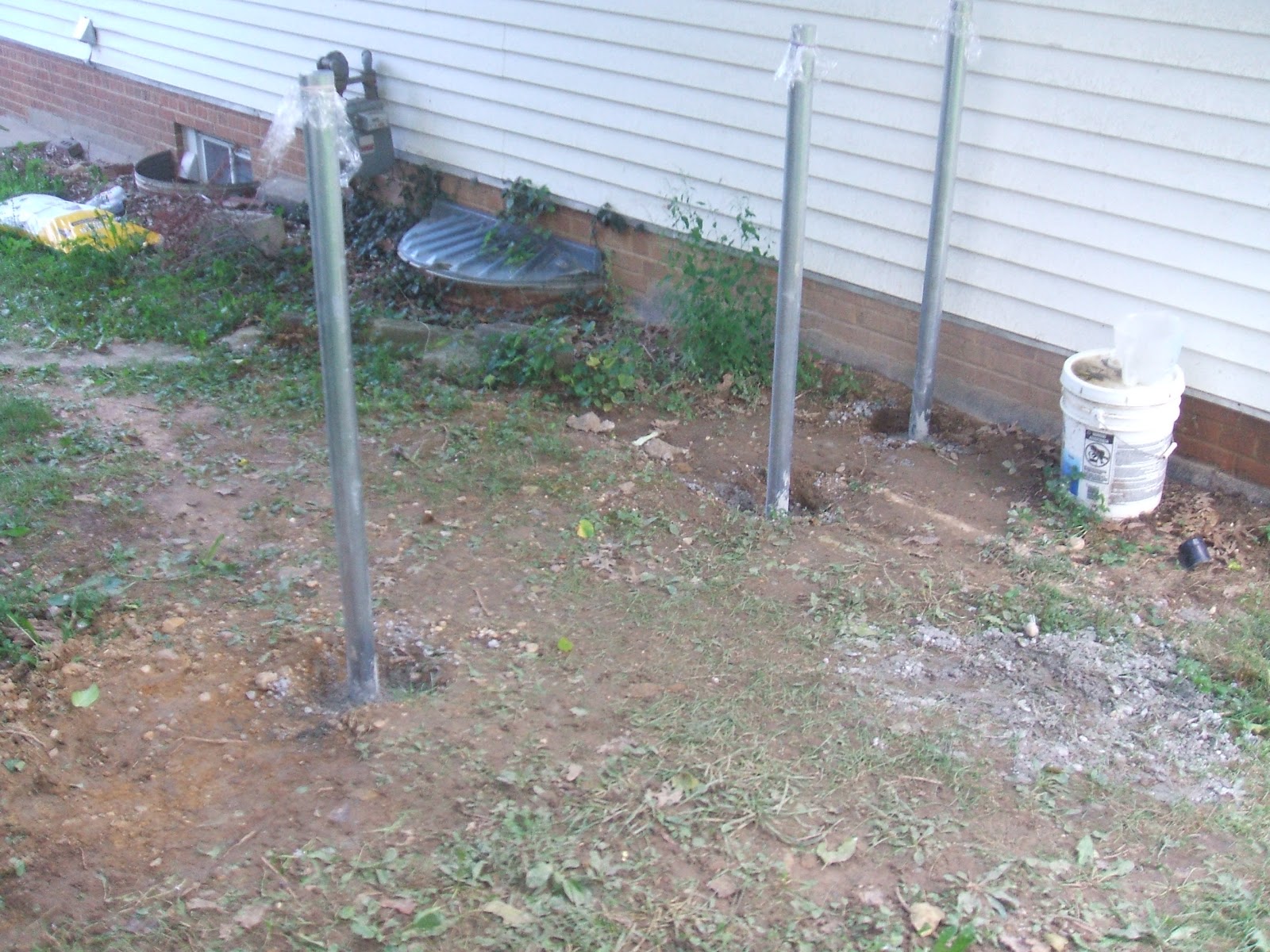 DIYnewbies How to Build a Chain Link Gate