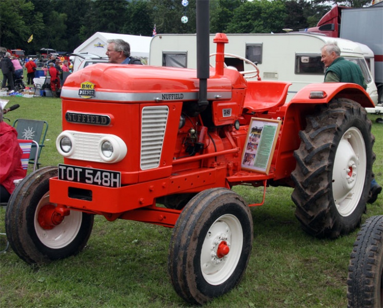 Glory Days Nuffield Tractors (part 1)